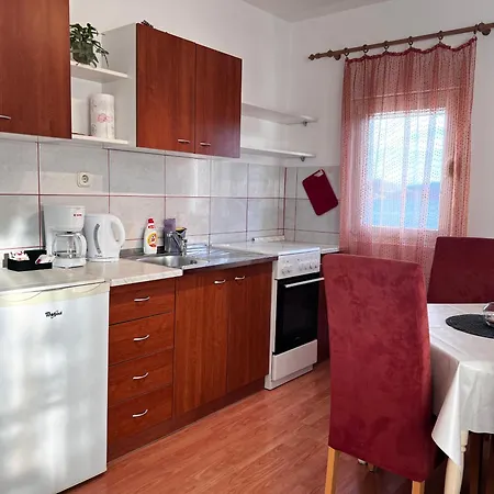 Family Majcica-apartman Klek
